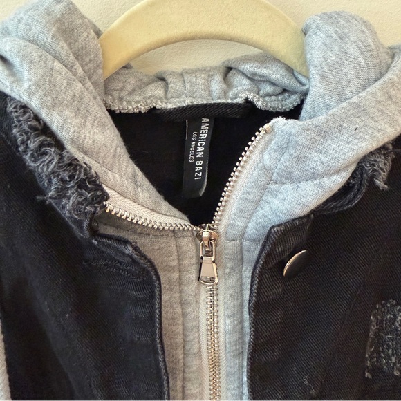 American Bazi Fashion Tour Cropped Denim Jacket with Gray Hoodie - Medium - Picture 7 of 13